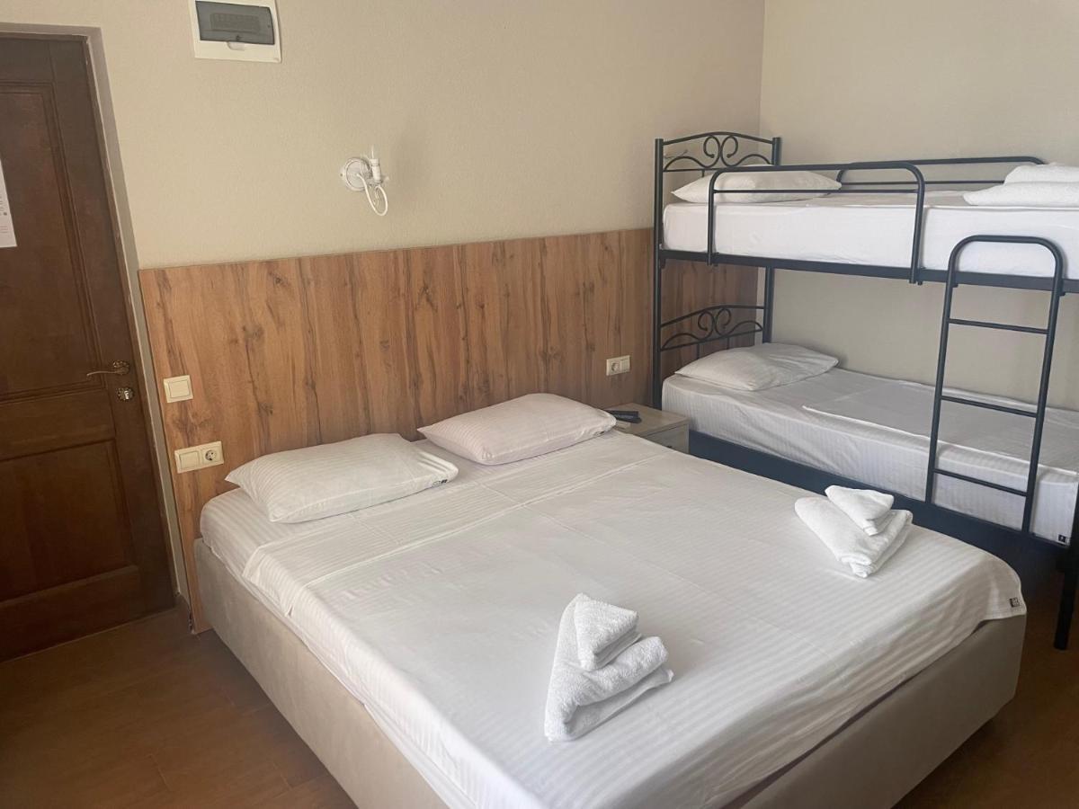 Hotel Leon New Athos Zewnętrze zdjęcie